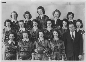 dchs girls bball 1944-45.jpg